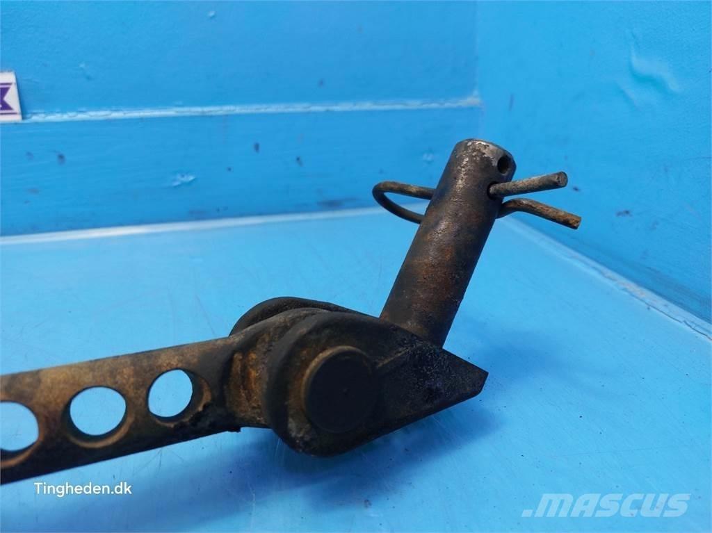 CASE Farmall 95A Ďalšie príslušenstvo traktorov