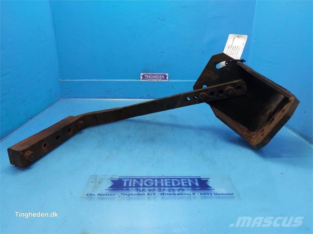 CASE Farmall 95A Ďalšie príslušenstvo traktorov