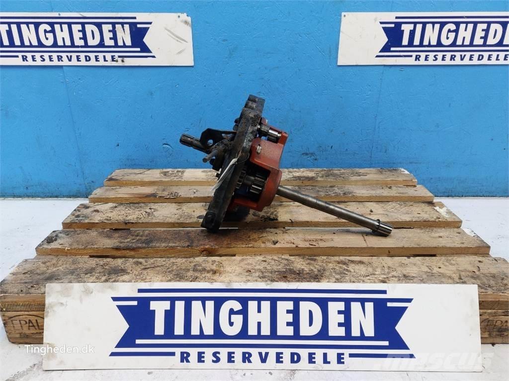 CASE Farmall 95A Prevodovka