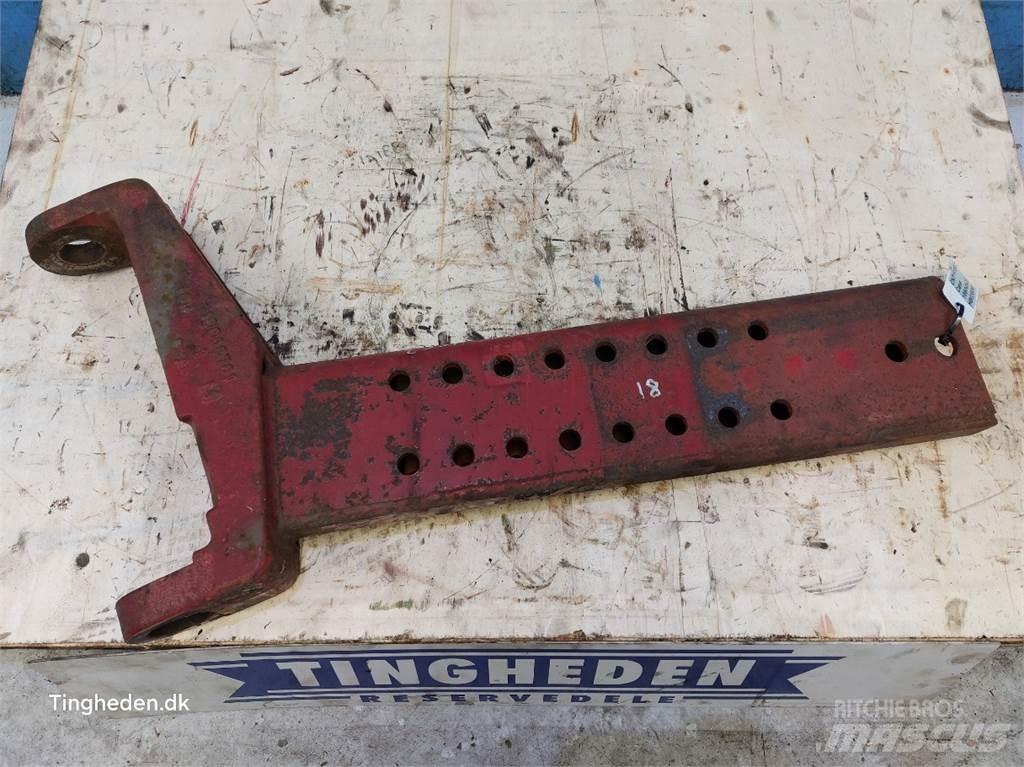 Case IH 1460 Príslušenstvo a náhradné diely ku kombajnom