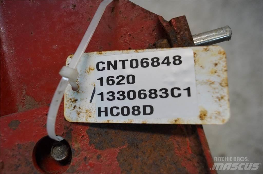 Case IH 1620 Posýpače soli a piesku