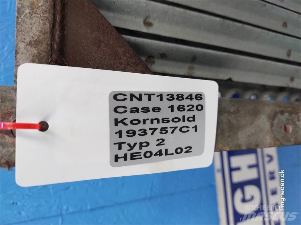 Case IH 1620 Posýpače soli a piesku