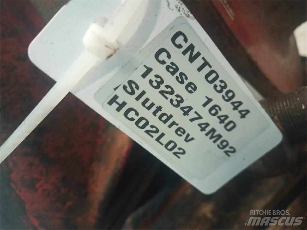 Case IH 1640 Príslušenstvo a náhradné diely ku kombajnom