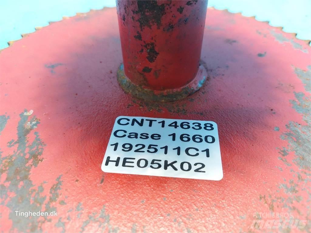 Case IH 1660 Príslušenstvo a náhradné diely ku kombajnom