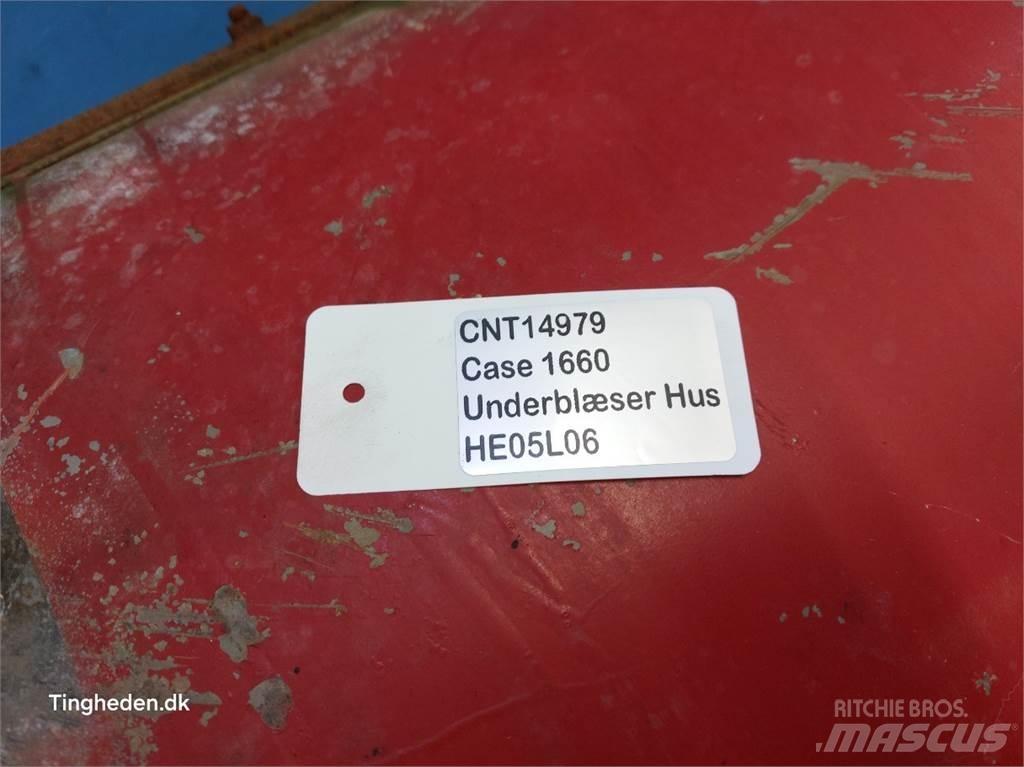 Case IH 1660 Posýpače soli a piesku