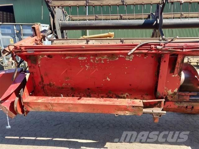 Case IH 17,5 Príslušenstvo a náhradné diely ku kombajnom