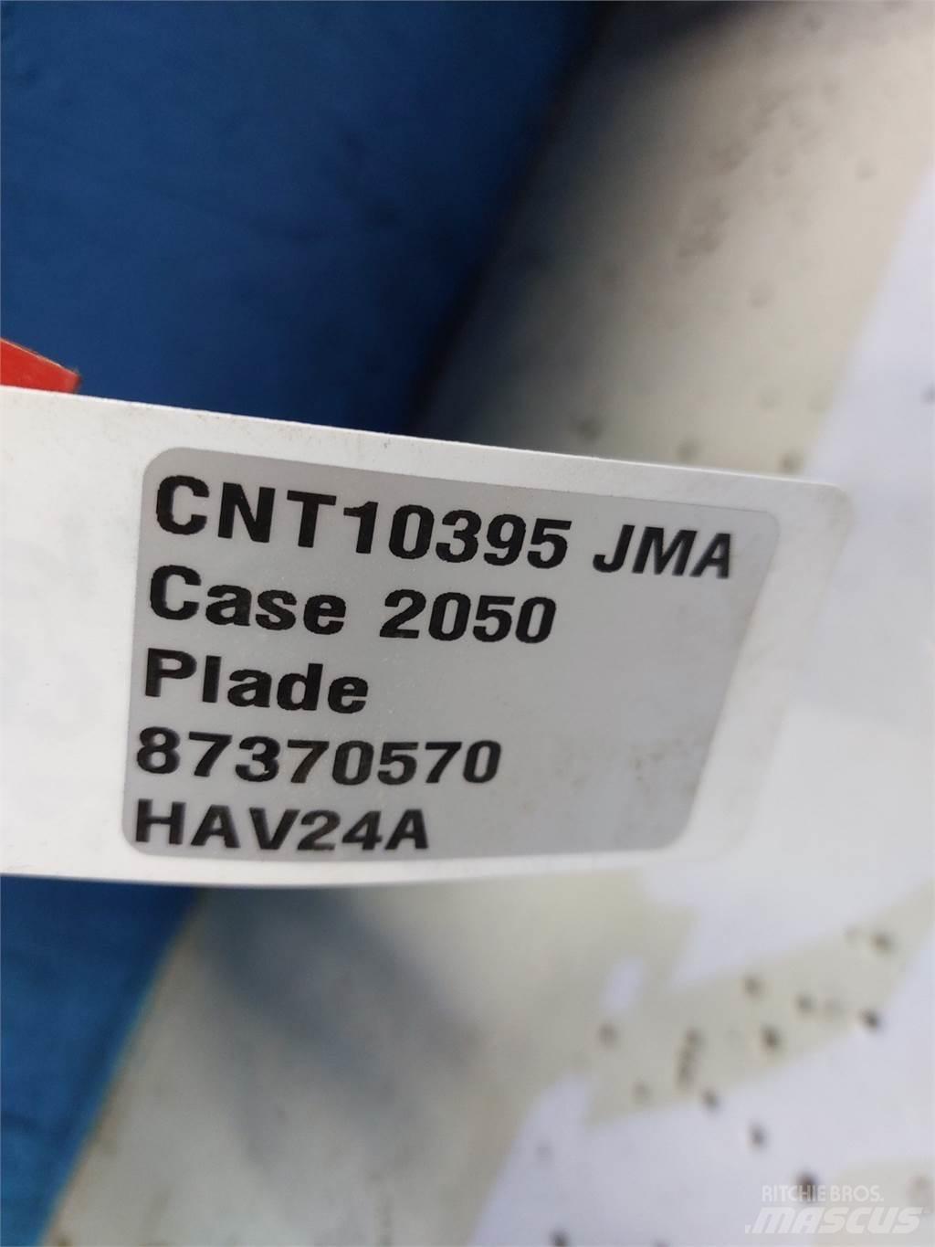 Case IH 3050 Príslušenstvo a náhradné diely ku kombajnom