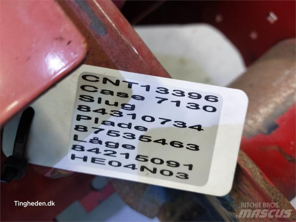 Case IH 7130 Príslušenstvo a náhradné diely ku kombajnom