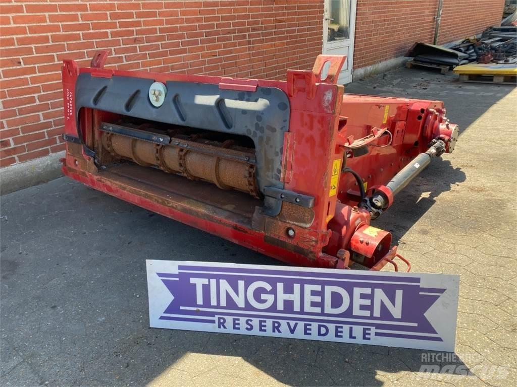 Case IH 8010 Príslušenstvo a náhradné diely ku kombajnom