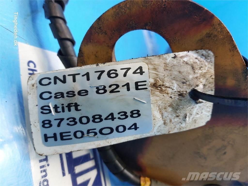Case IH 821E Výložníky a lyžice