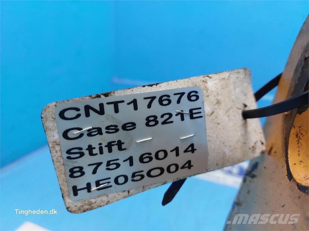 Case IH 821E Výložníky a lyžice