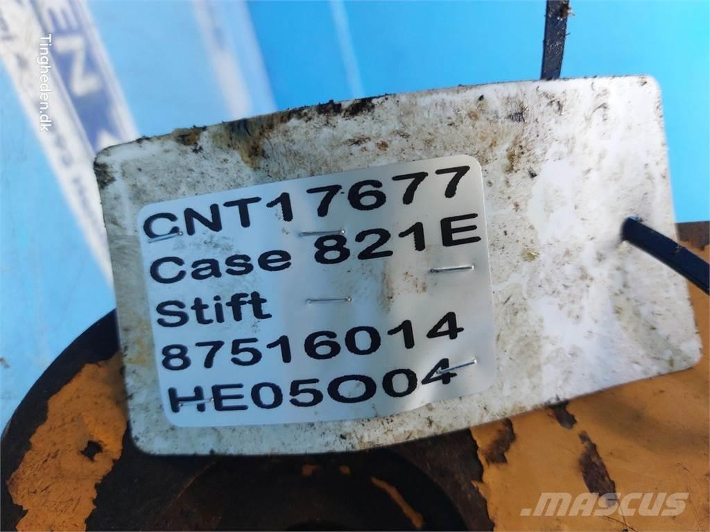 Case IH 821E Výložníky a lyžice