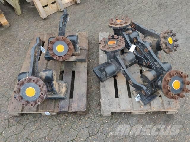 Case IH 9120 Príslušenstvo a náhradné diely ku kombajnom
