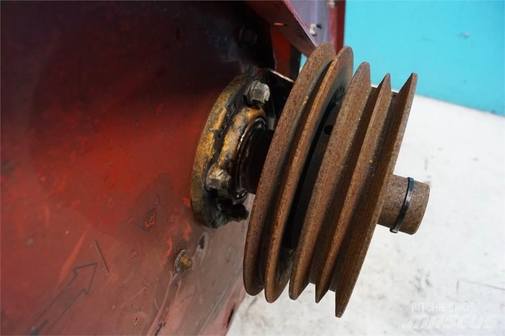 Case IH CF80 Príslušenstvo a náhradné diely ku kombajnom