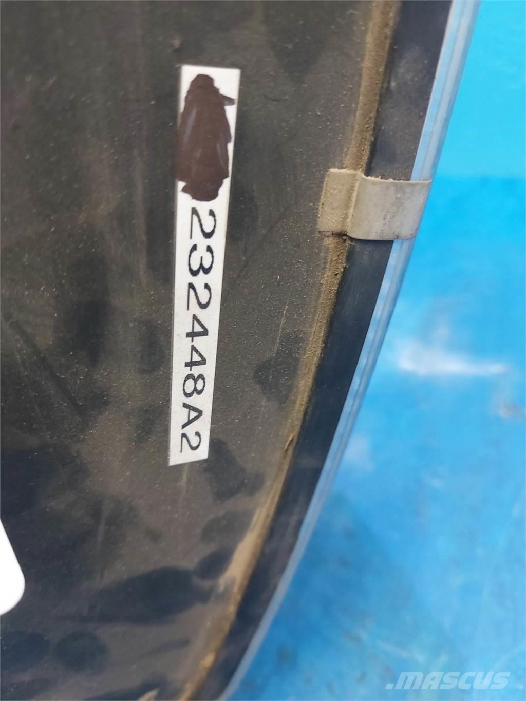CASE Maxxum 115 Ďalšie príslušenstvo traktorov