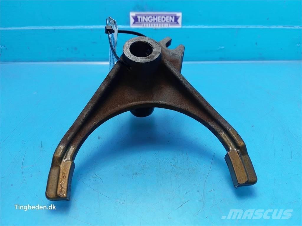 CASE Puma 185 Prevodovka