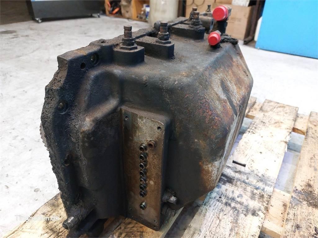 CASE Puma 185 Prevodovka