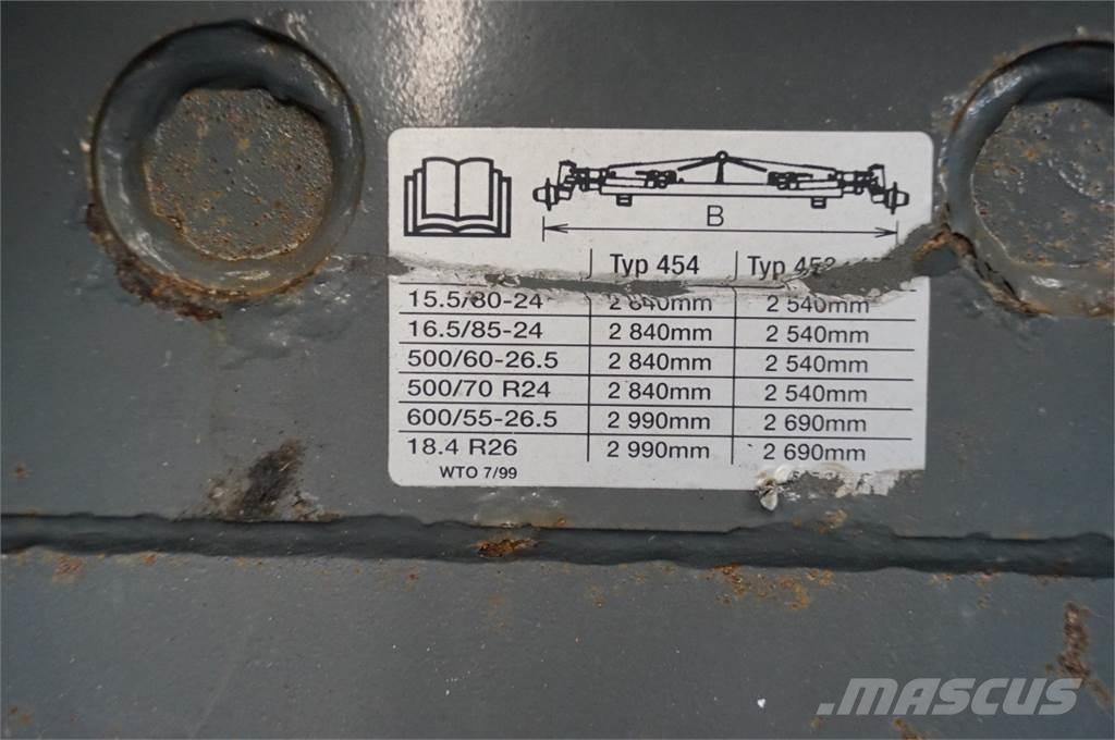CLAAS Lexion 405 Príslušenstvo a náhradné diely ku kombajnom