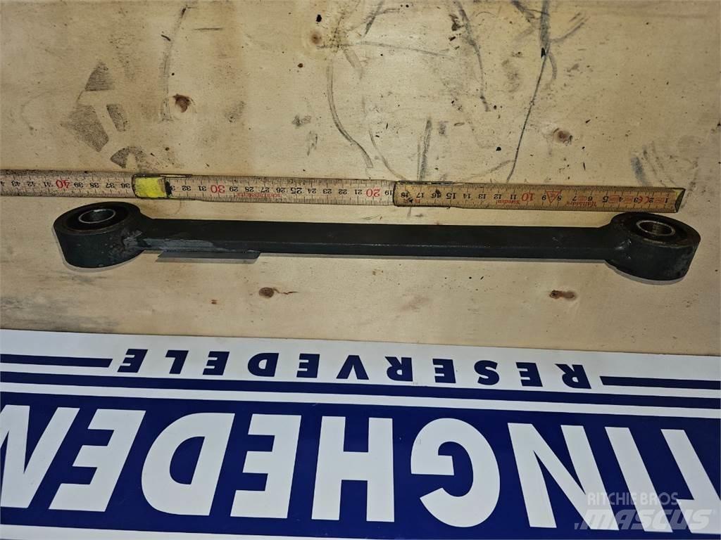 CLAAS Lexion 570 Posýpače soli a piesku