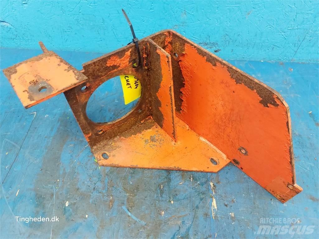 Deutz 1124 Príslušenstvo a náhradné diely ku kombajnom