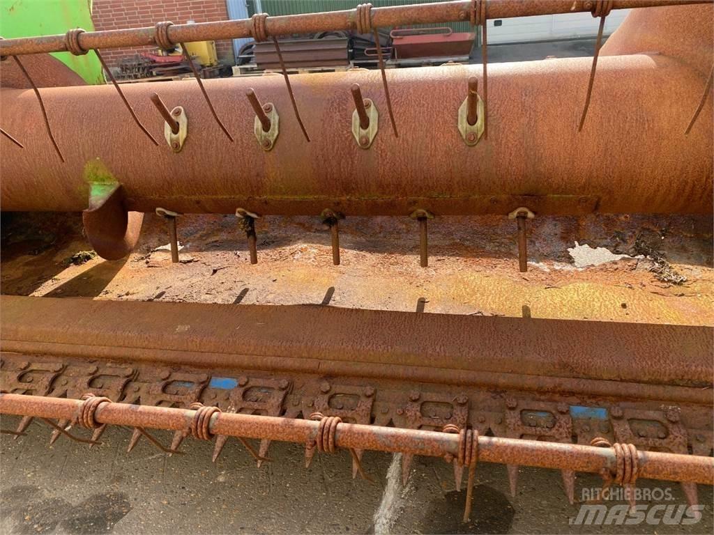 Deutz 14 Príslušenstvo a náhradné diely ku kombajnom