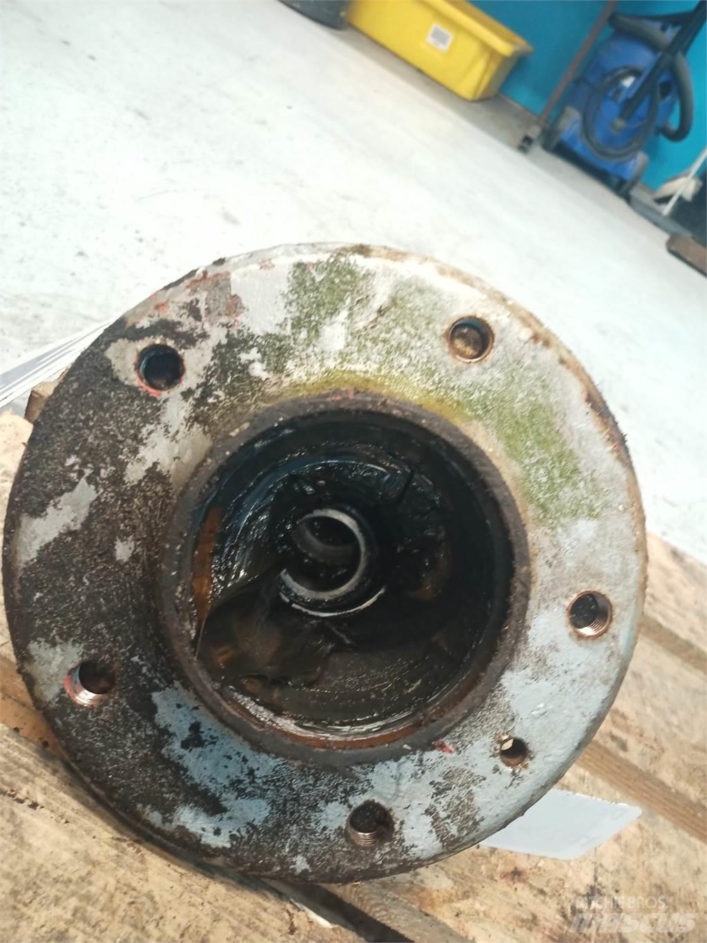 Deutz 2680 Príslušenstvo a náhradné diely ku kombajnom