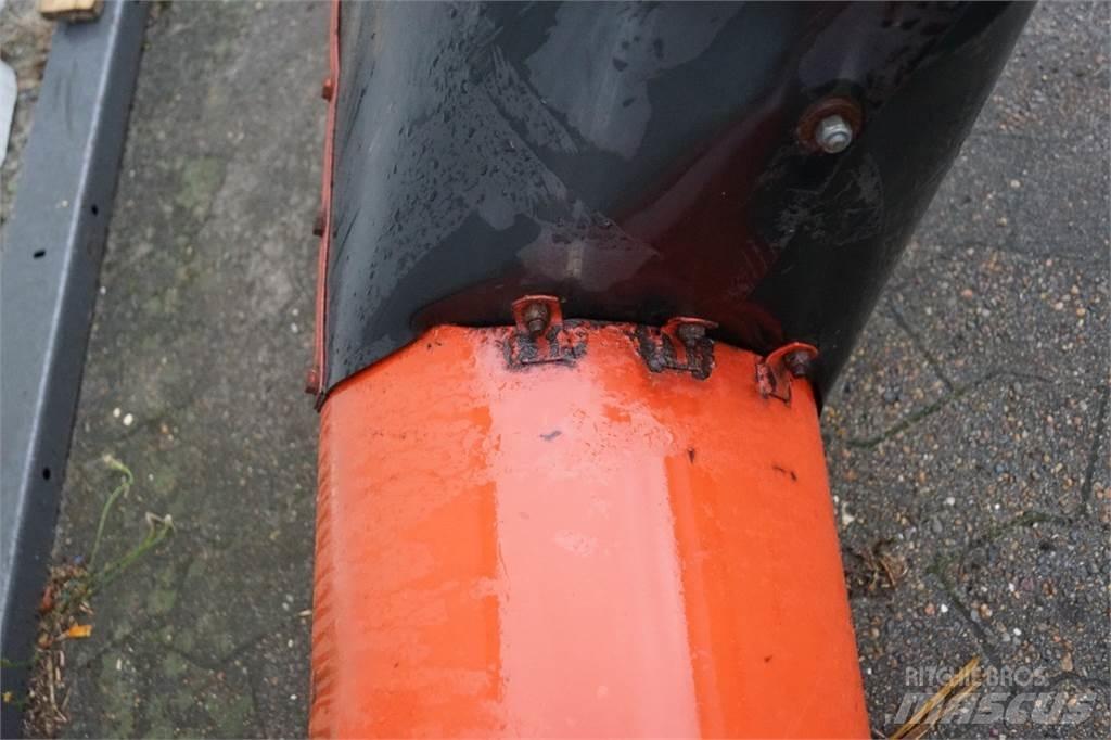 Deutz 3610 Príslušenstvo a náhradné diely ku kombajnom