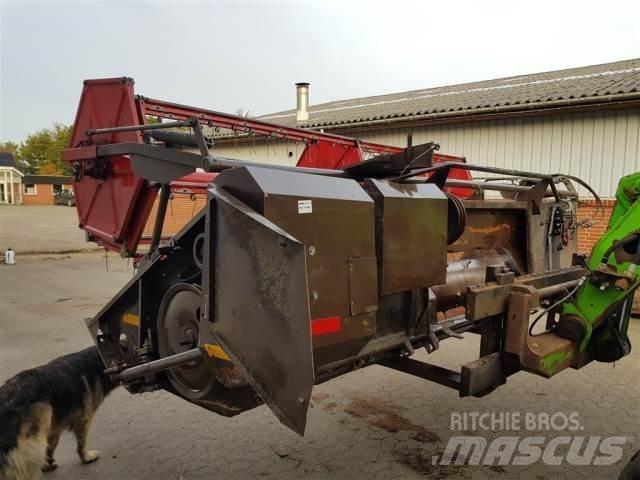 Dronningborg 12 Príslušenstvo a náhradné diely ku kombajnom