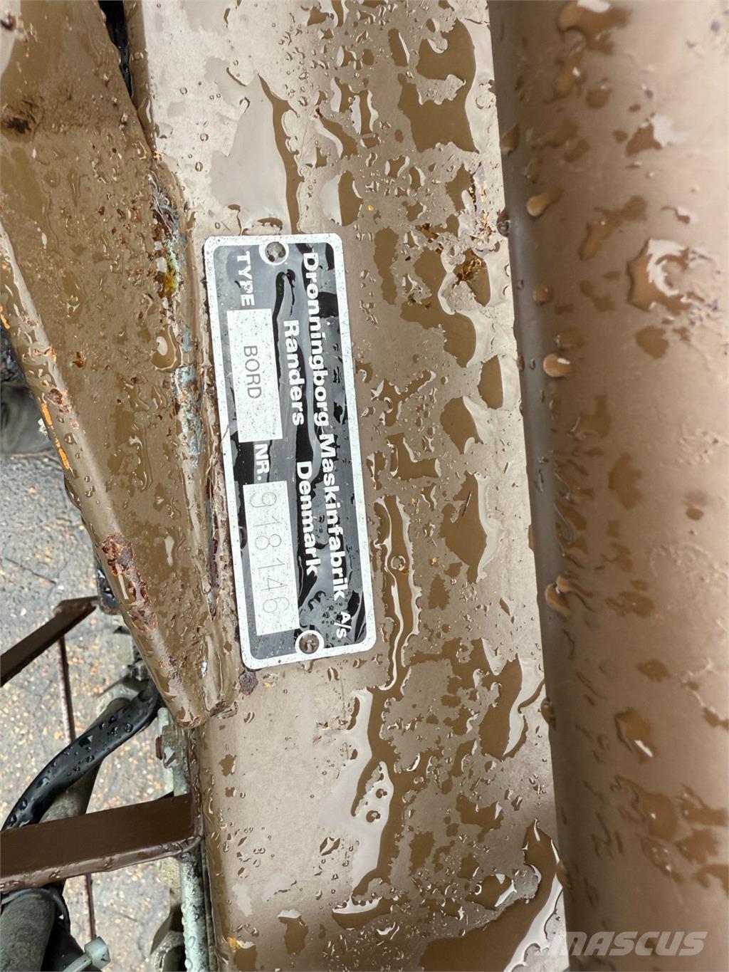 Dronningborg 14 Príslušenstvo a náhradné diely ku kombajnom