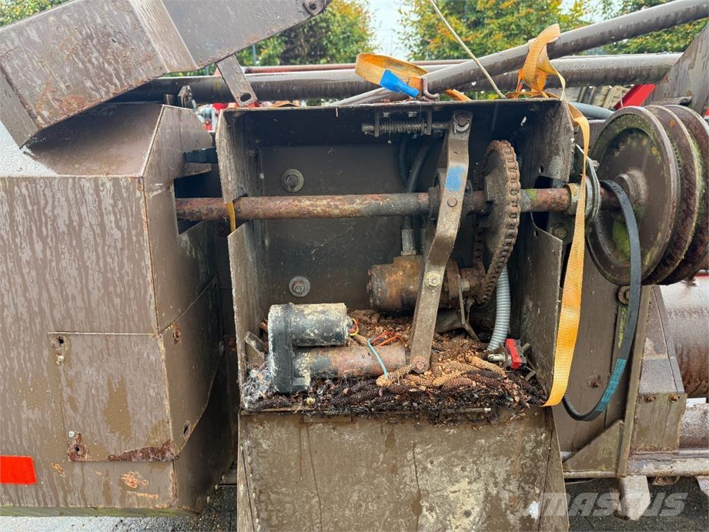 Dronningborg 14 Príslušenstvo a náhradné diely ku kombajnom