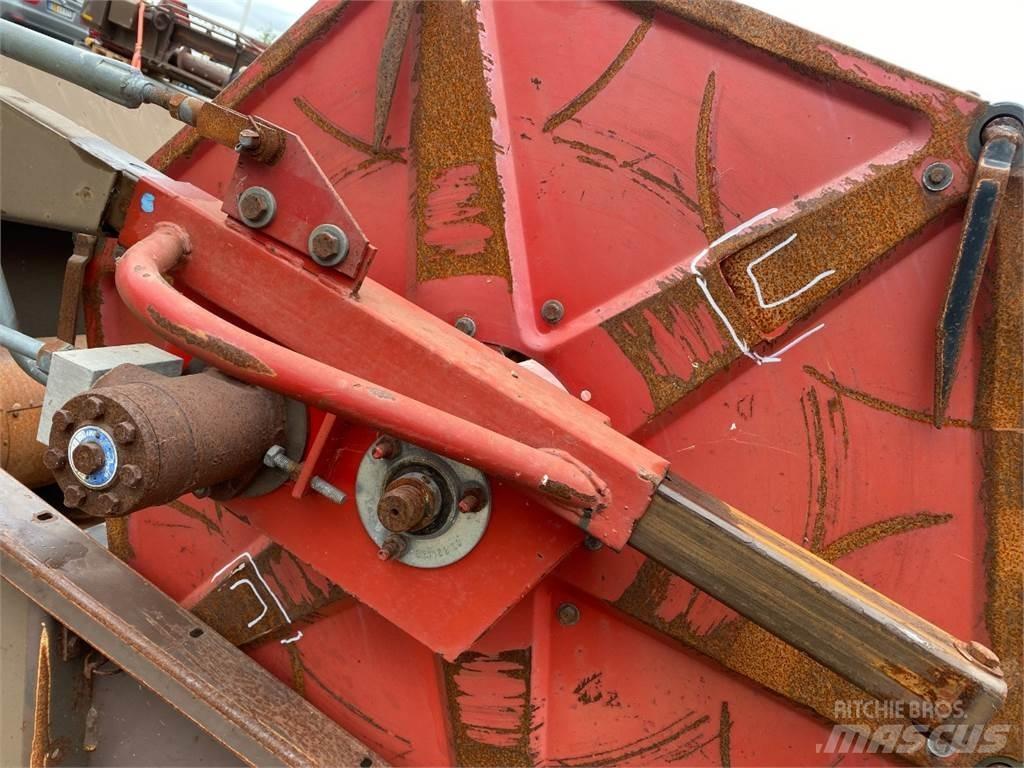 Dronningborg 16 Príslušenstvo a náhradné diely ku kombajnom