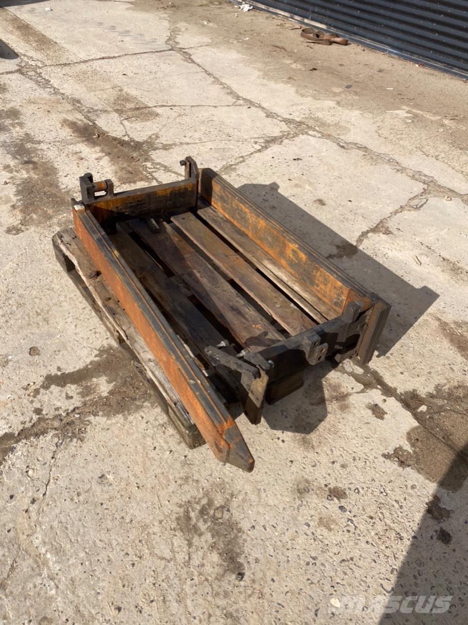 Elm 2500kg Vidlice