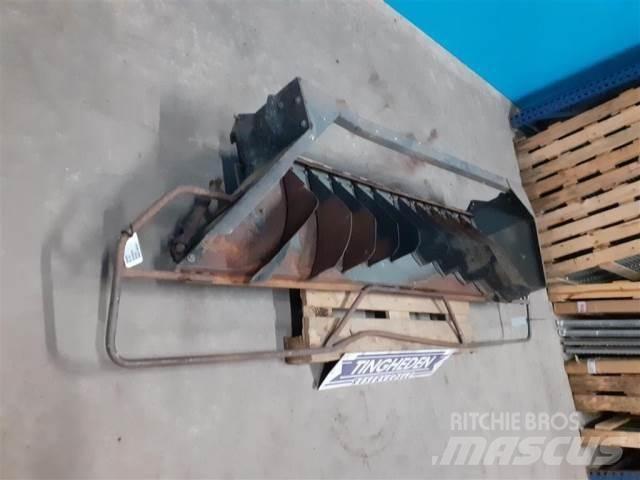 Fendt 9490X Príslušenstvo a náhradné diely ku kombajnom