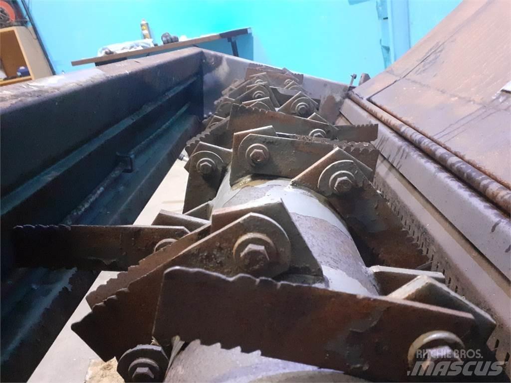 Fendt 9490X Príslušenstvo a náhradné diely ku kombajnom