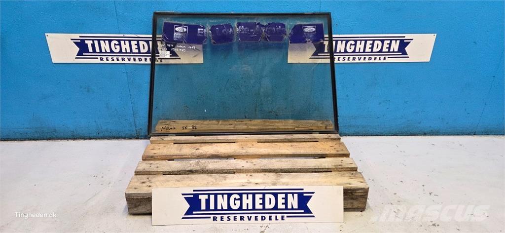 Ford 4610 Kabíny a interiér