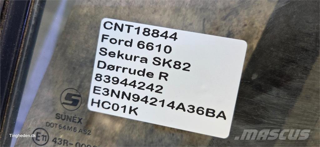 Ford 6610 Kabíny a interiér