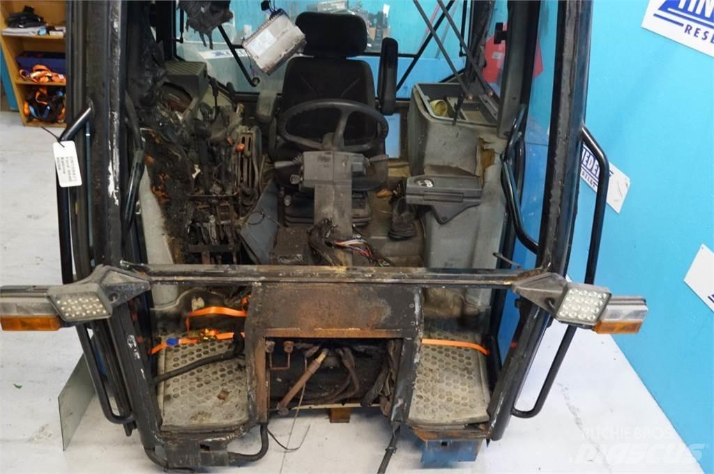 Ford 6640 Kabíny a interiér