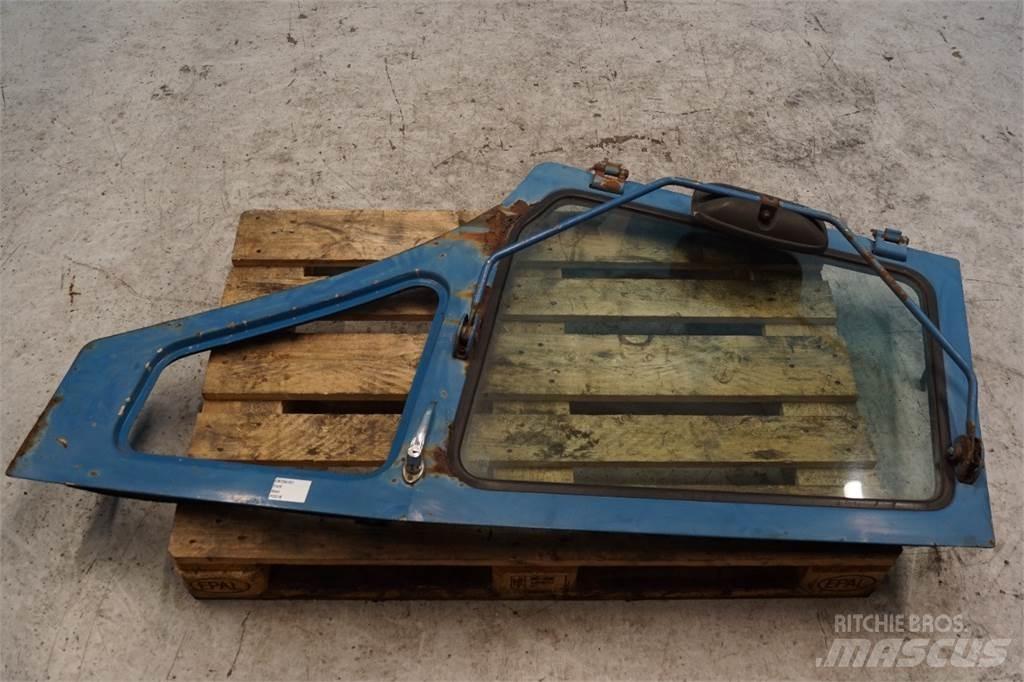 Ford 7600 Kabíny a interiér