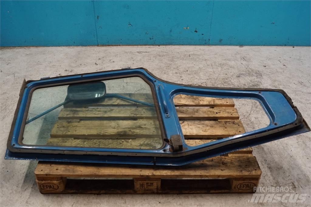 Ford 7600 Kabíny a interiér