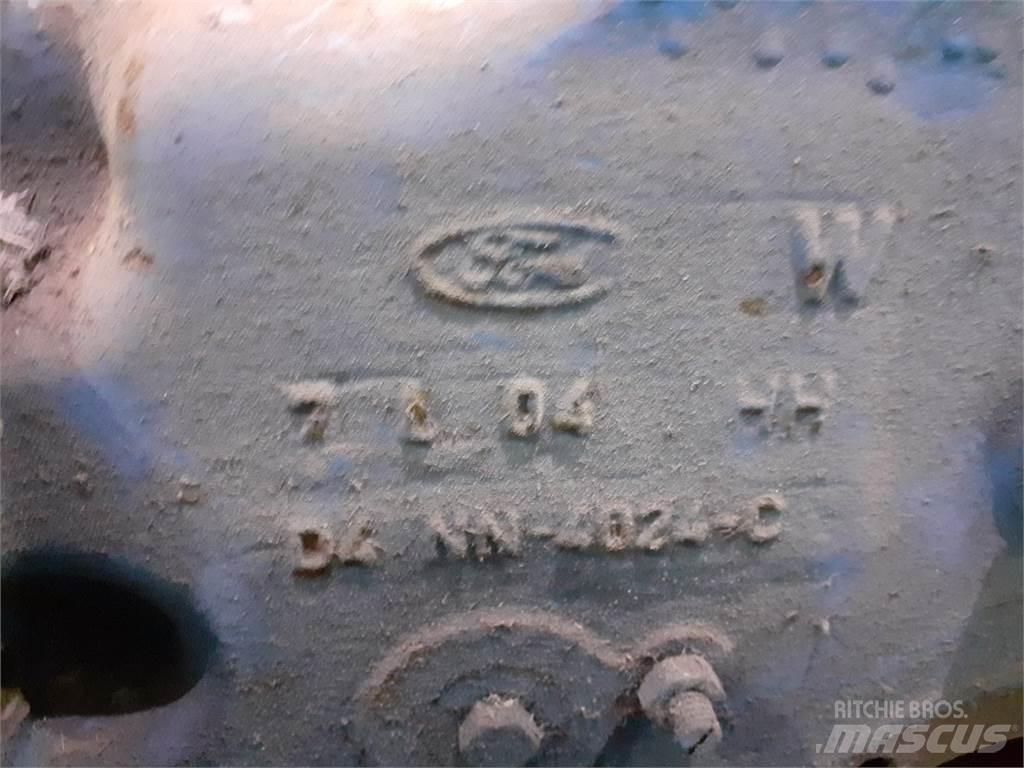Ford 7700 Prevodovka