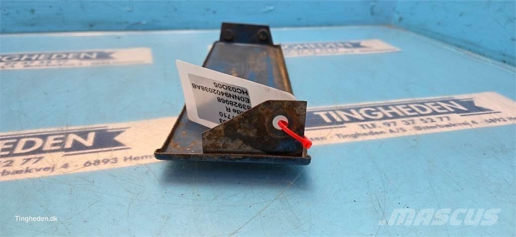 Ford 7710 Ďalšie príslušenstvo traktorov