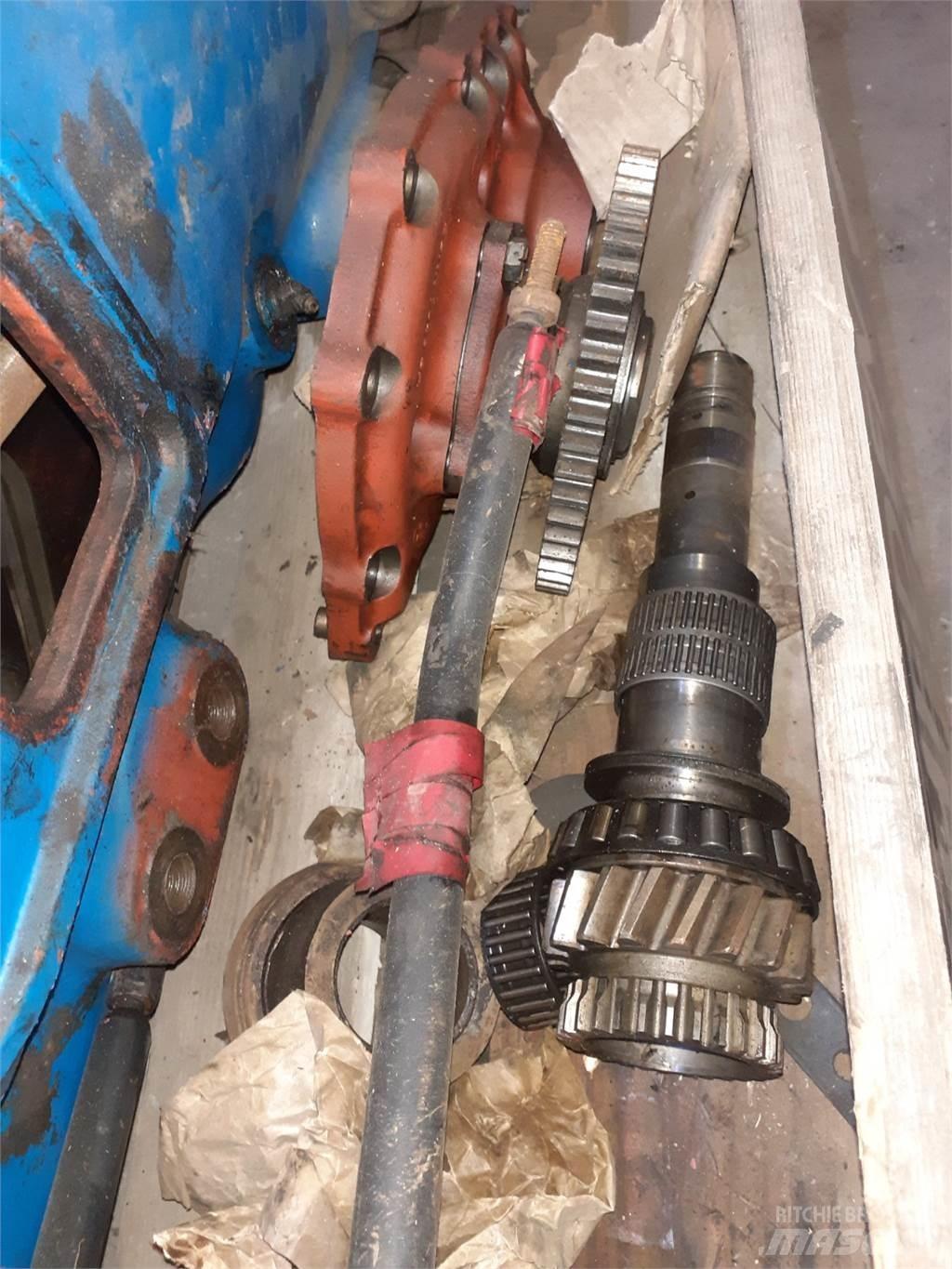 Ford 8210 Prevodovka