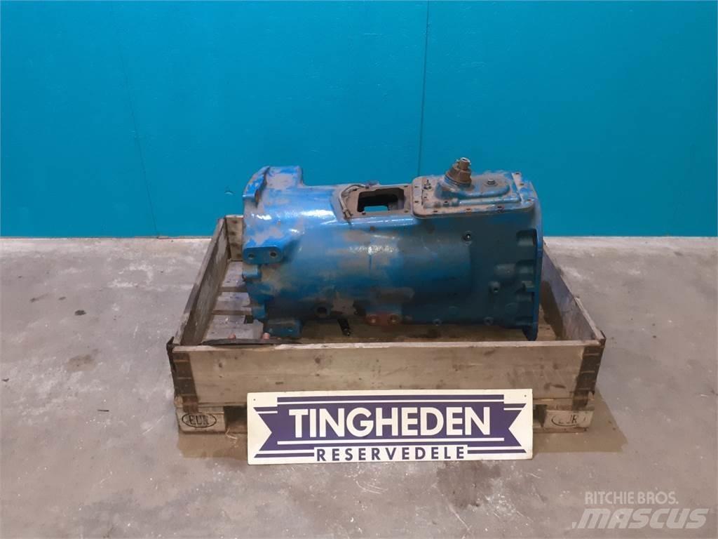 Ford 8210 Prevodovka