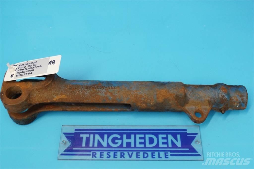 Ford 8210 Ďalšie príslušenstvo traktorov