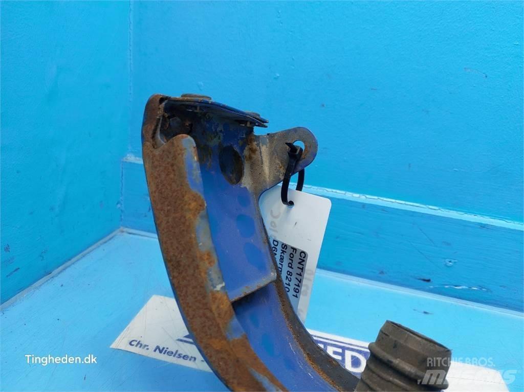 Ford 8210 Ďalšie príslušenstvo traktorov