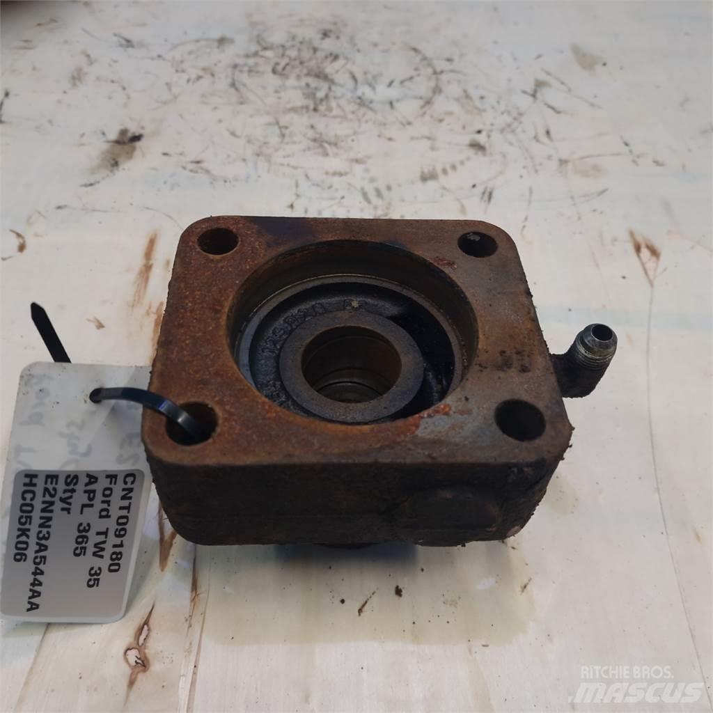 Ford TW35 Ďalšie príslušenstvo traktorov