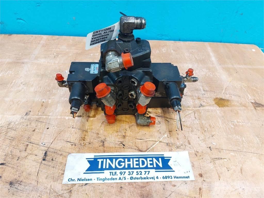Gehl AL750 Hydraulika