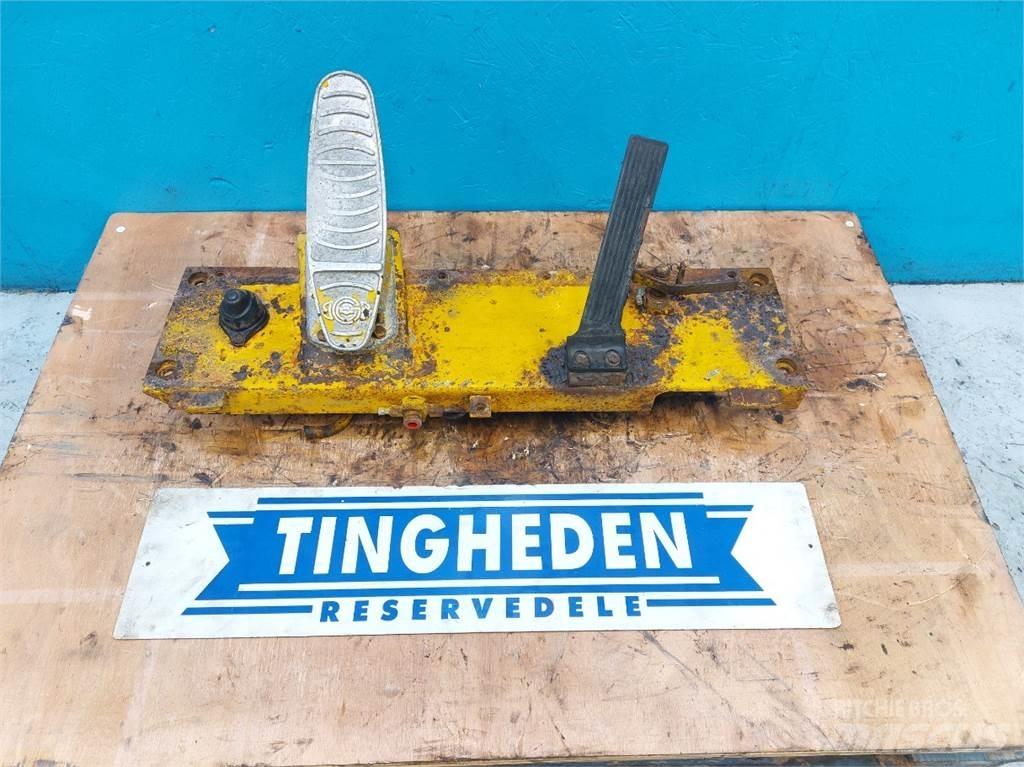 Hannonag 44C Hydraulika