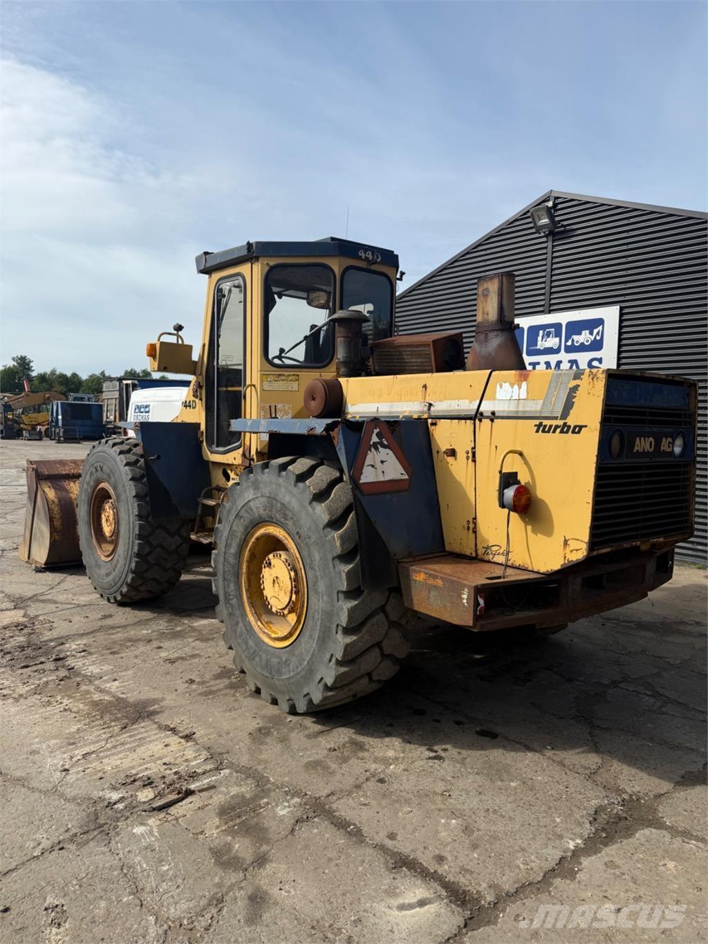 Hanomag 44D Kolesové nakladače