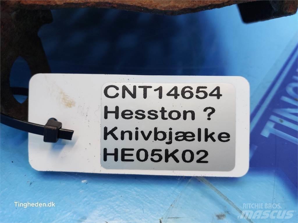 Hesston  Príslušenstvo a náhradné diely ku kombajnom